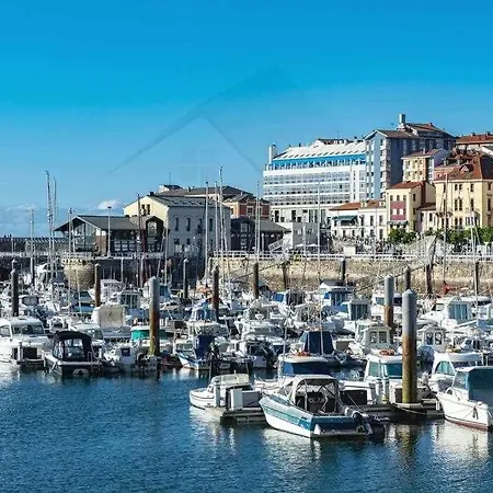 Puerto Deportivo * Gijon